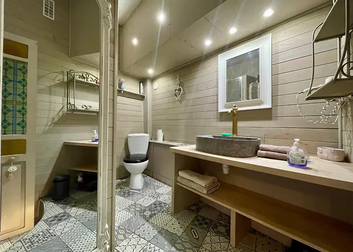 Cote Cite - Parking Prive - 100m Cite Medievale Apartment *